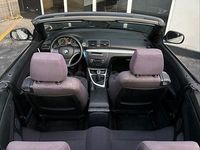 Usado Mini Cooper Cabriolet 136 CV (100 kW) 2018 Rojo Descapotable