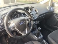 Usado Ford Fiesta Trend 100 CV (73 kW) 2014 Azul Berlina