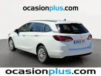 Usado Opel Astra Selective 110 CV (80 kW) 2017 Blanco Familiar