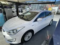 Usado Hyundai i40 136 CV (100 kW) 2011 Blanco Familiar