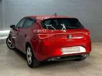Usado Seat Leon FR 150 CV (110 kW) 2022 Rojo Berlina