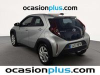 Usado Toyota Aygo Play 72 CV (52 kW) 2024 Gris Utilitario