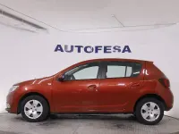 Usado Dacia Sandero Lauréate 75 CV (55 kW) 2017 Burdeos