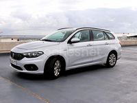 Usado Fiat Tipo Lounge 95 CV (69 kW) 2019 Gris / plata Familiar