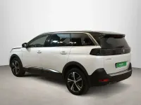 Usado Peugeot 5008 GT 131 CV (96 kW) 2023 Blanco SUV