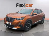 Usado Peugeot 2008 Allure 131 CV (96 kW) 2020 Naranja SUV