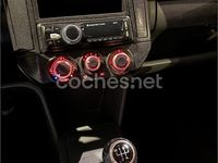 Usado VW Polo Highline 100 CV (73 kW) 2002 Azul Berlina