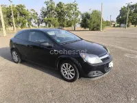 Usado Opel Astra GTC Enjoy 105 CV (77 kW) 2007 Negro Berlina