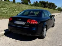 Usado Audi A4 140 CV (102 kW) 2007 Azul Berlina