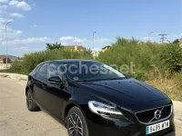 Usado Volvo V40 120 CV (88 kW) 2019 Negro Berlina