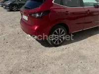 Usado Nissan Qashqai N-Connecta 115 CV (84 kW) 2021 Granate SUV