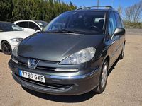 Usado Peugeot 807 Premium 170 CV (125 kW) 2010 Verde Monovolumen