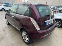 Usado Lancia Ypsilon 75 CV (55 kW) 2006 Rojo Utilitario
