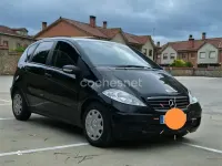 Usado Mercedes A160 Elegance 82 CV (60 kW) 2006 Negro Monovolumen