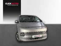 Usado Hyundai Staria 177 CV (130 kW) 2023 Gris / plata Monovolumen