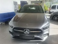 Usado Mercedes B220 190 CV (139 kW) 2023 Gris Monovolumen