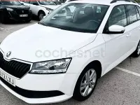 Usado Skoda Fabia Ambition 95 CV (69 kW) 2022 Blanco Utilitario