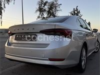 Usado Skoda Octavia Style 150 CV (110 kW) 2023 Gris / plata Familiar