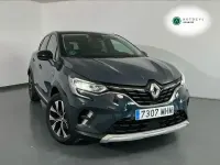 Usado Renault Captur Techno 90 CV (66 kW) 2023 Gris SUV