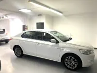 Usado Citroën C-Elysee I Exclusive 100 CV (73 kW) 2016 Blanco Berlina