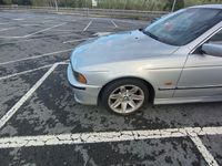 Usado BMW 530 184 CV (135 kW) 2000 Gris Berlina