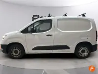 Usado Toyota Proace City City 102 CV (75 kW) 2023 Blanco Monovolumen