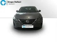 Usado Nissan Qashqai Acenta 158 CV (116 kW) 2022 Gris / plata SUV