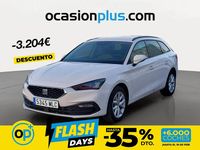 Usado Seat Leon Style 130 CV (95 kW) 2023 Blanco Familiar