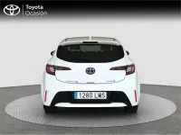 Usado Toyota Corolla Active 122 CV (89 kW) 2021 Blanco Monovolumen