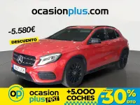 Usado Mercedes GLA180 122 CV (89 kW) 2019 Rojo SUV