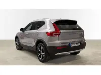 Nuevo Volvo XC40 Core 2025 Gris SUV