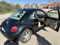 Occasion VW New Beetle 90 ch (66 kW) 2002 Noir Citadine