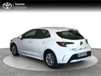 Usado Toyota Corolla Active 140 CV (102 kW) 2024 Blanco Monovolumen