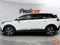 Usado Peugeot 5008 Allure 130 CV (95 kW) 2019 Blanco SUV