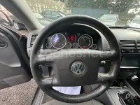 Usado VW Touareg 225 CV (165 kW) 2005 Negro SUV