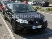Usado Renault Mégane II Dynamique 115 CV (84 kW) 2006 Negro Berlina