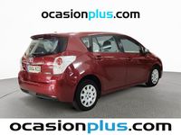 Usado Toyota Verso Business Edition 112 CV (82 kW) 2017 Rojo Monovolumen