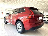 Usado Volvo XC60 Momentum 197 CV (144 kW) 2021 Rojo SUV