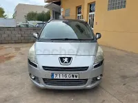 Usado Peugeot 5008 Sport 112 CV (82 kW) 2010 Azul Monovolumen