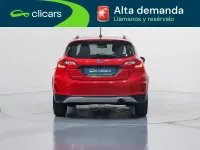 Usado Ford Fiesta Active 100 CV (73 kW) 2019 Rojo Utilitario