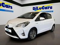 Usado Toyota Yaris Hybrid Active 100 CV (73 kW) 2019 Blanco Berlina
