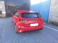 Usado Kia Ceed 100 CV (73 kW) 2019 Rojo Utilitario