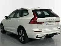 Usado Volvo XC60 Plus 350 CV (257 kW) 2025 Blanco SUV