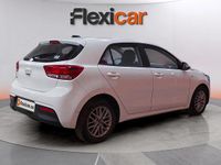 Usado Kia Rio 84 CV (61 kW) 2022 Blanco Utilitario