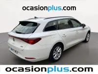 Usado Seat Leon Style 150 CV (110 kW) 2023 Blanco Monovolumen
