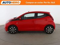 Usado Toyota Aygo X-play 72 CV (52 kW) 2019 Rojo Utilitario
