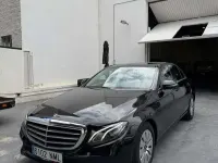 Käytetty Mercedes E200 160 HP (117 kW) 2019 Musta Sedan