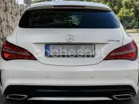 Usado Mercedes CLA220 Shooting Brake AMG line 177 CV (130 kW) 2016 Blanco Familiar