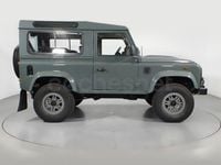 Usado Land Rover Defender 122 CV (89 kW) 2007 Verde Familiar