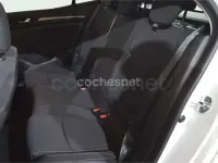 Usado Renault Mégane GrandTour LIMITED 95 CV (69 kW) 2019 Blanco Familiar
